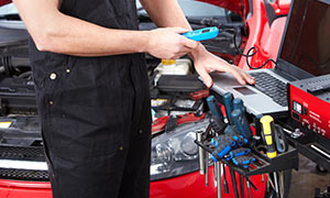 Entretien, réparation de votre auto dans notre garage Renault du centre ville de Toulouse.